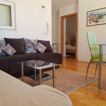 Apartment Ivanka Makarska Buitenkant foto