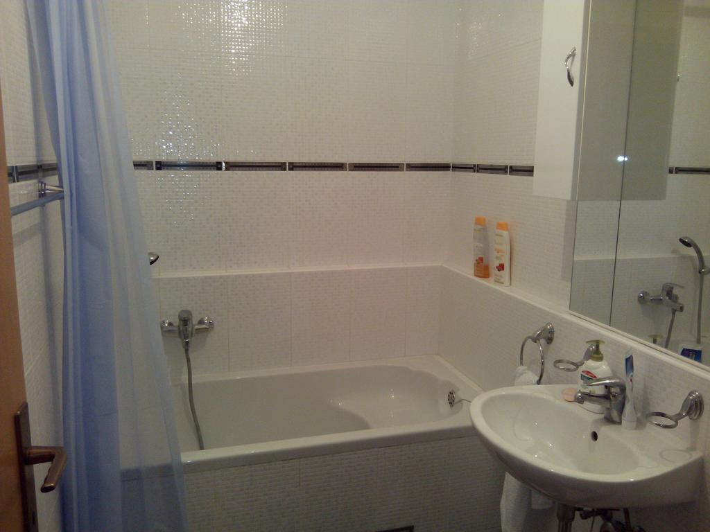 Apartment Ivanka Makarska Buitenkant foto