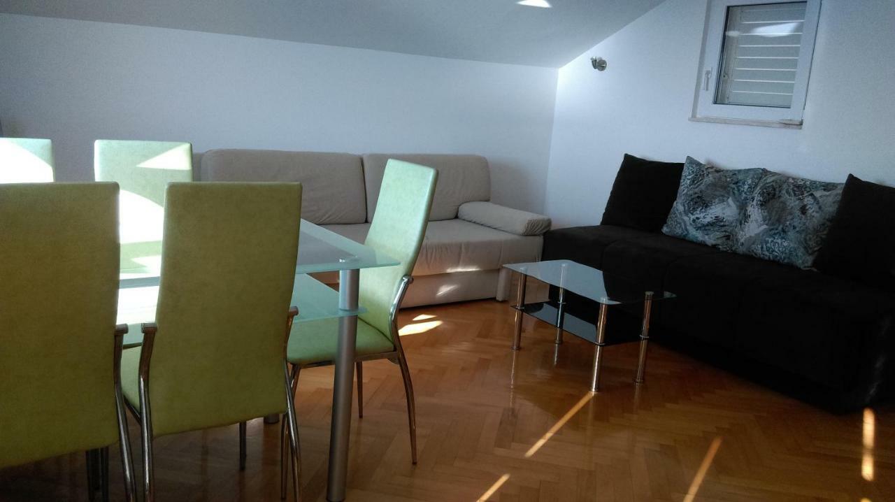 Apartment Ivanka Makarska Buitenkant foto