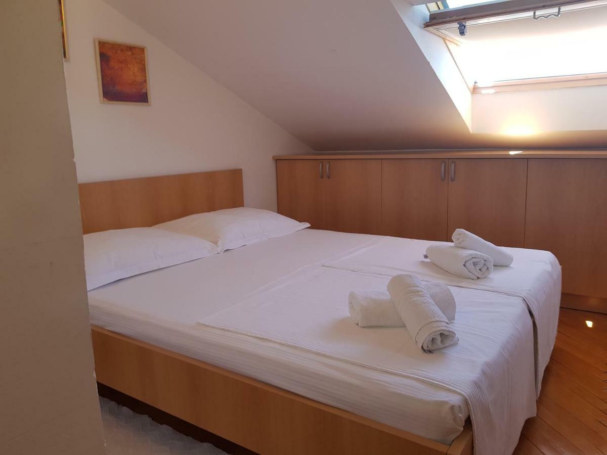 Apartment Ivanka Makarska Buitenkant foto